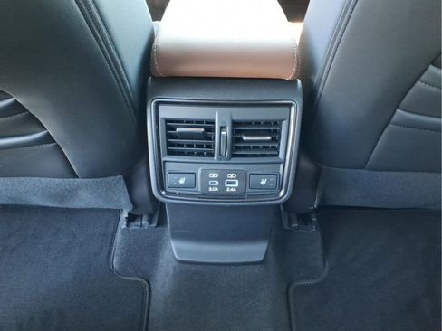 Certified 2026 Subaru Forester Touring AWD/4WD image 7