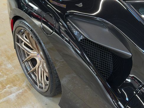 Used 2020 Ferrari F8 Tributo RWD image 21