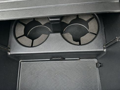 Used 2011 Honda Pilot EX-L image 17