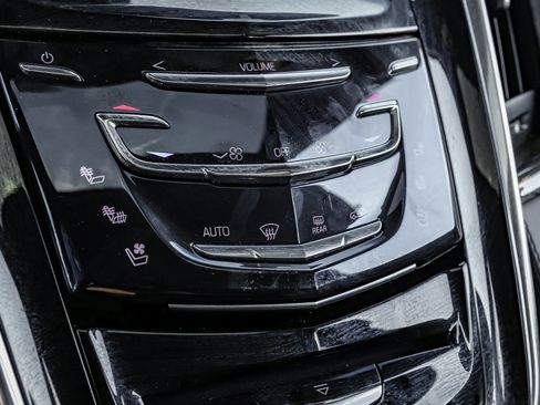 Used 2016 Cadillac Escalade Platinum image 25