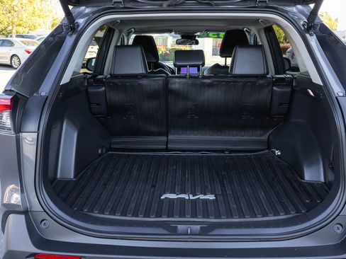 Certified 2024 Toyota RAV4 XLE Premium image 8