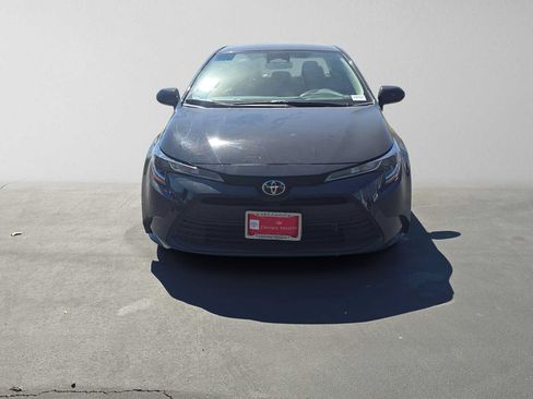 Certified 2025 Toyota Corolla LE FWD image 8