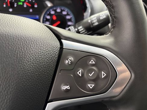 Used 2023 Chevrolet Traverse LT AWD/4WD image 19