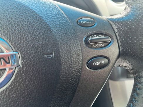 Used 2012 Nissan Altima 3.5 SR w/ Sport Pkg FWD image 14