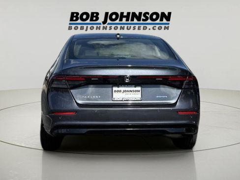 Used 2023 Honda Accord EX-L image 5