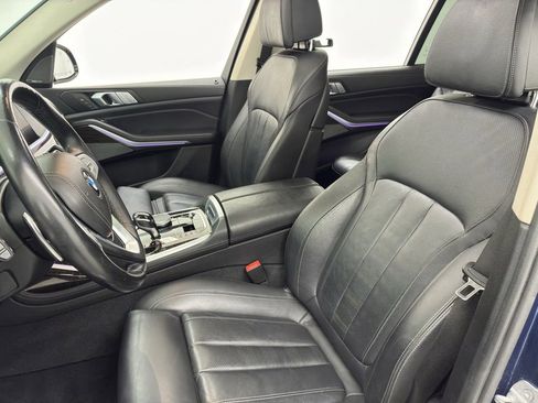 Used 2019 BMW X7 xDrive50i w/ Premium Package image 19