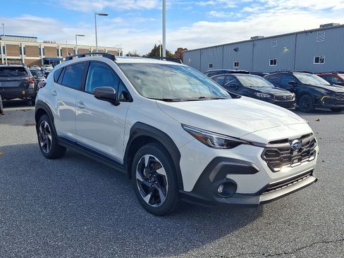 Certified 2025 Subaru Crosstrek 2.5i Limited image 3
