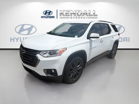 Used 2020 Chevrolet Traverse RS FWD image 3