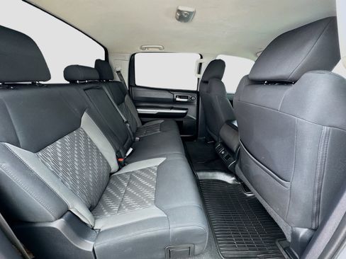 Used 2019 Toyota Tundra SR5 image 18