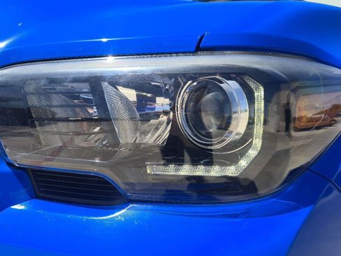 Used 2019 Toyota Tacoma TRD Pro AWD/4WD image 10