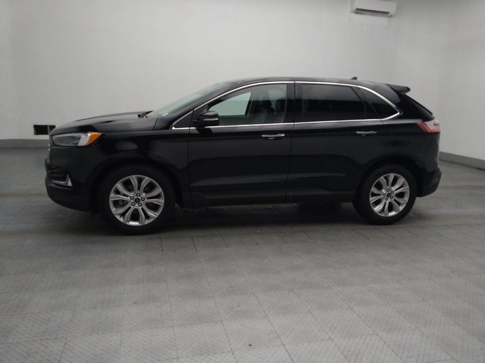 Used 2020 Ford Edge Titanium w/ Equipment Group 301A FWD image 2