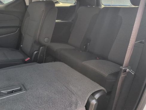 Used 2019 Chevrolet Traverse LT AWD/4WD image 38
