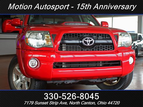 Used 2011 Toyota Tacoma 4x4 Double Cab w/ TRD Sport Pkg image 49