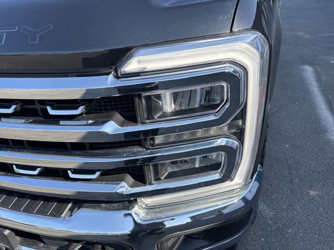 Used 2024 Ford F350 Lariat w/ Camper Package image 10