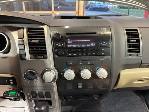 Used 2013 Toyota Tundra 4x4 Double Cab w/ TRD Off-Road Pkg image 19
