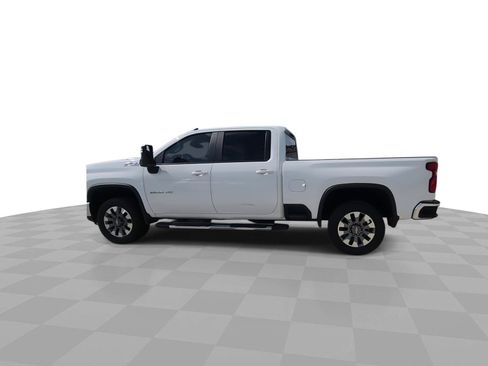 Used 2024 Chevrolet Silverado 2500 LT AWD/4WD image 6