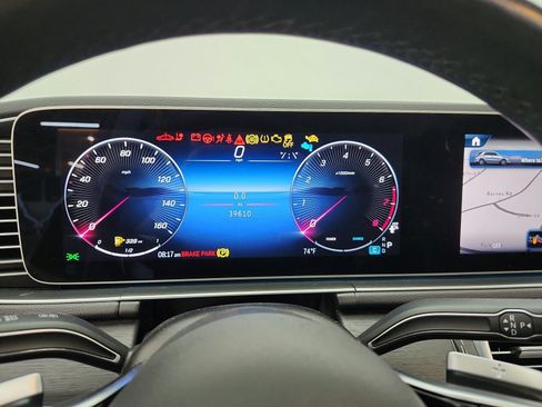 Used 2024 Mercedes-Benz GLE 350 4MATIC image 12