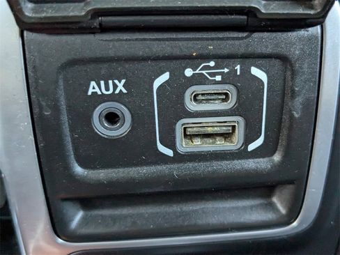 Used 2018 Jeep Wrangler Unlimited Rubicon w/ LED Lighting Group image 20