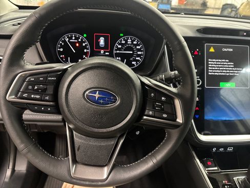 Certified 2025 Subaru Outback Limited image 17