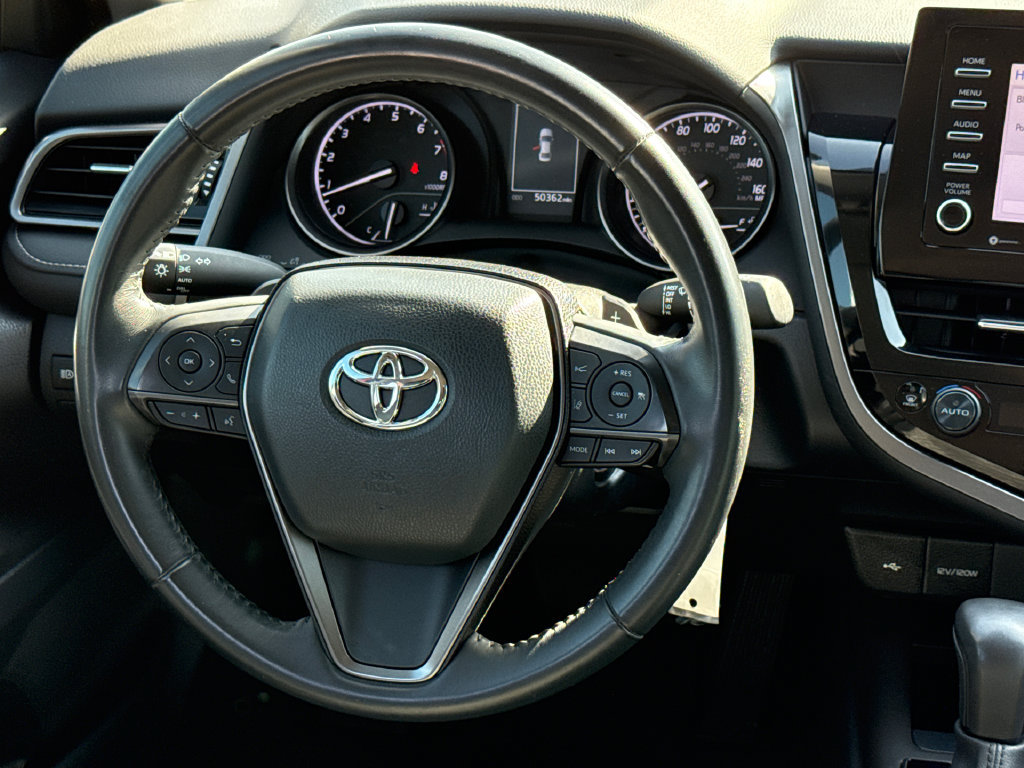 Used 2024 Toyota Camry SE FWD image 12