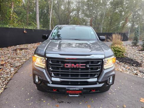 Used 2021 GMC Canyon AT4 w/ Driver Alert Package image 8