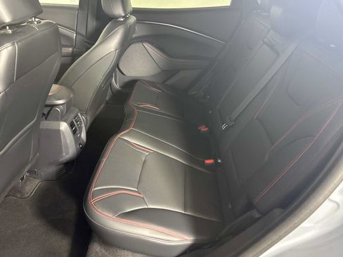 Used 2025 Ford Mustang Mach-E Premium w/ Sport Appearance Package AWD/4WD image 26
