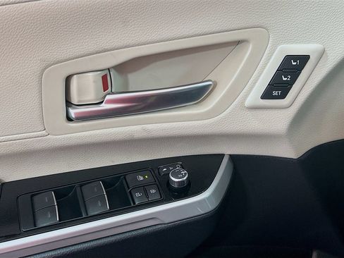 New 2026 Toyota Sienna Platinum AWD/4WD image 16