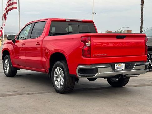 New 2025 Chevrolet Silverado 1500 LT w/ Convenience Package II RWD image 3