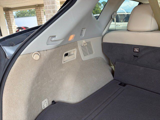 Used 2016 Nissan Murano Platinum w/ Platinum Technology Package FWD image 31