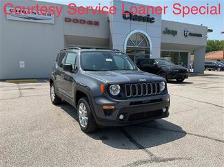 New 2023 Jeep Renegade Latitude w/ Premium Group image 1