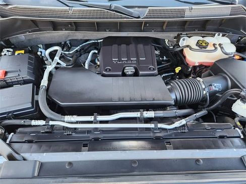 Used 2022 Chevrolet Silverado 1500 LT image 15