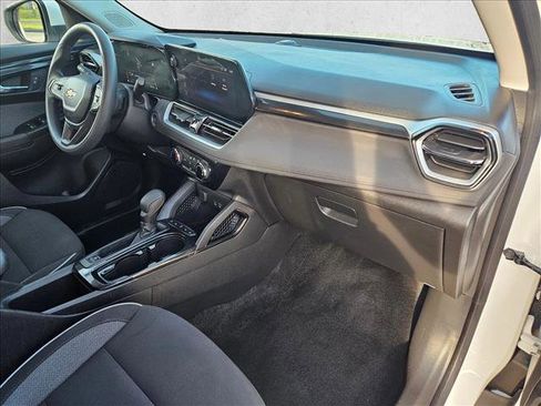 Used 2025 Chevrolet TrailBlazer LT image 21