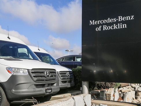 Certified 2023 Mercedes-Benz GLE 63 AMG S image 47