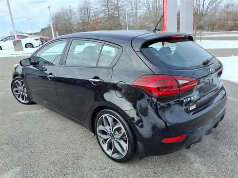 Used 2016 Kia Forte SX w/ SX Premium Technology Package image 18