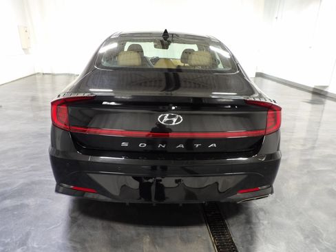 Used 2021 Hyundai Sonata Limited FWD image 5