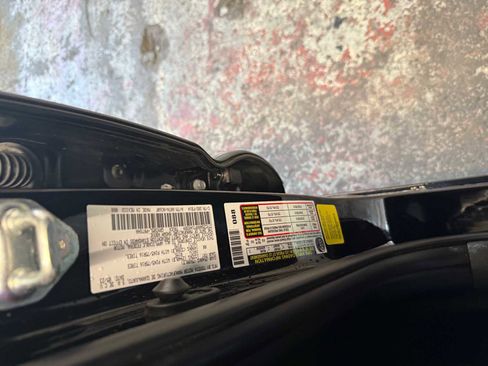 Used 2023 Toyota Tacoma SR AWD/4WD image 25