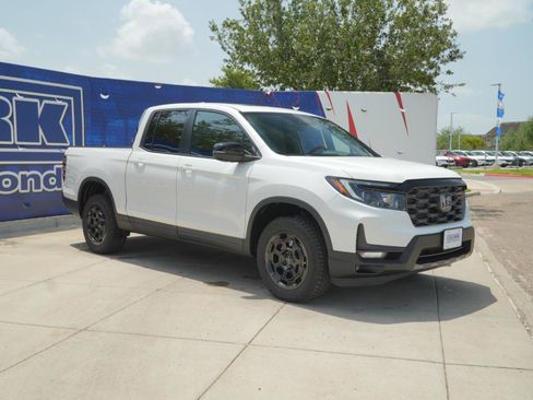 New 2026 Honda Ridgeline TrailSport image 3