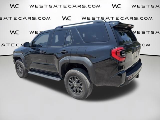 Used 2025 Toyota 4Runner SR5 AWD/4WD image 10