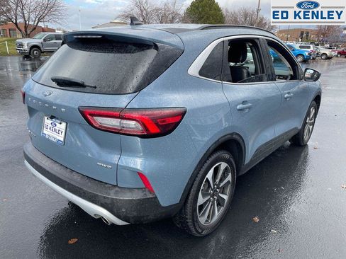 Used 2024 Ford Escape Platinum image 31