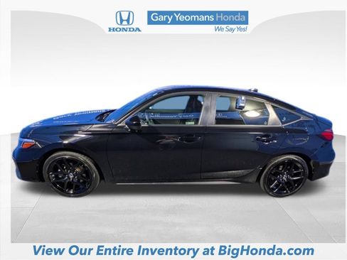 Used 2025 Honda Civic Sport image 10