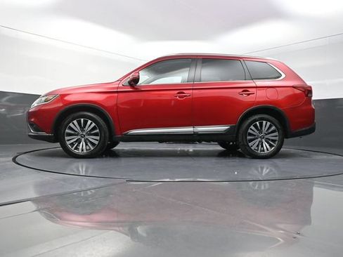 Used 2020 Mitsubishi Outlander SE AWD/4WD image 34