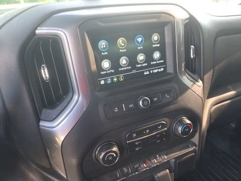 Used 2019 Chevrolet Silverado 1500 Custom Trail Boss w/ Custom Convenience Package AWD/4WD image 11