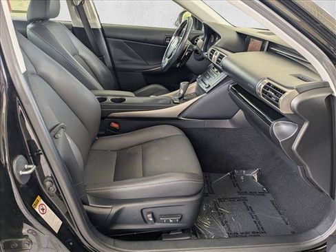 Used 2016 Lexus IS 350 w/ Navigation System Package RWD image 19