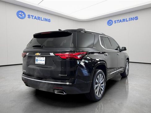 Used 2023 Chevrolet Traverse Premier image 8