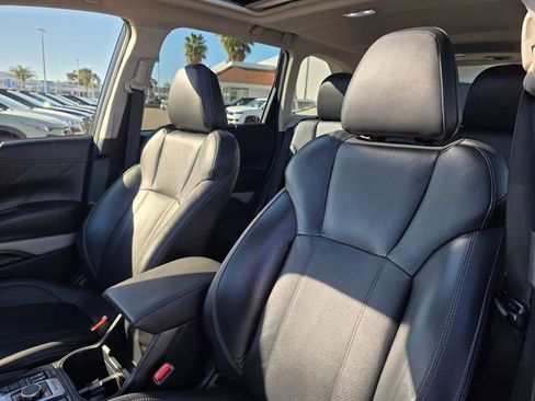 Used 2023 Subaru Forester Limited image 17