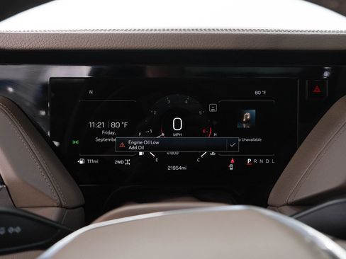 Used 2025 GMC Yukon Denali w/ Sun & Power Step Package AWD/4WD image 30