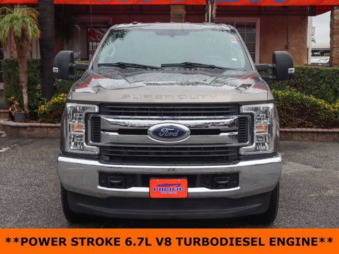 Used 2019 Ford F250 XLT AWD/4WD image 3