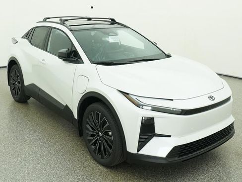 New 2026 Toyota C-HR AWD/4WD image 13