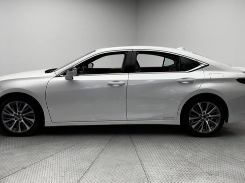 Used 2021 Lexus ES 300h w/ Premium Package FWD image 4