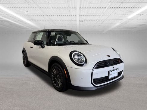 Certified 2025 MINI Cooper S image 7